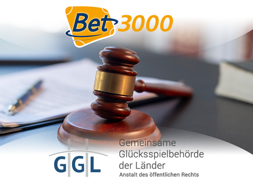 Ein Richterhammer im Gericht und ein Bet3000 Logo.